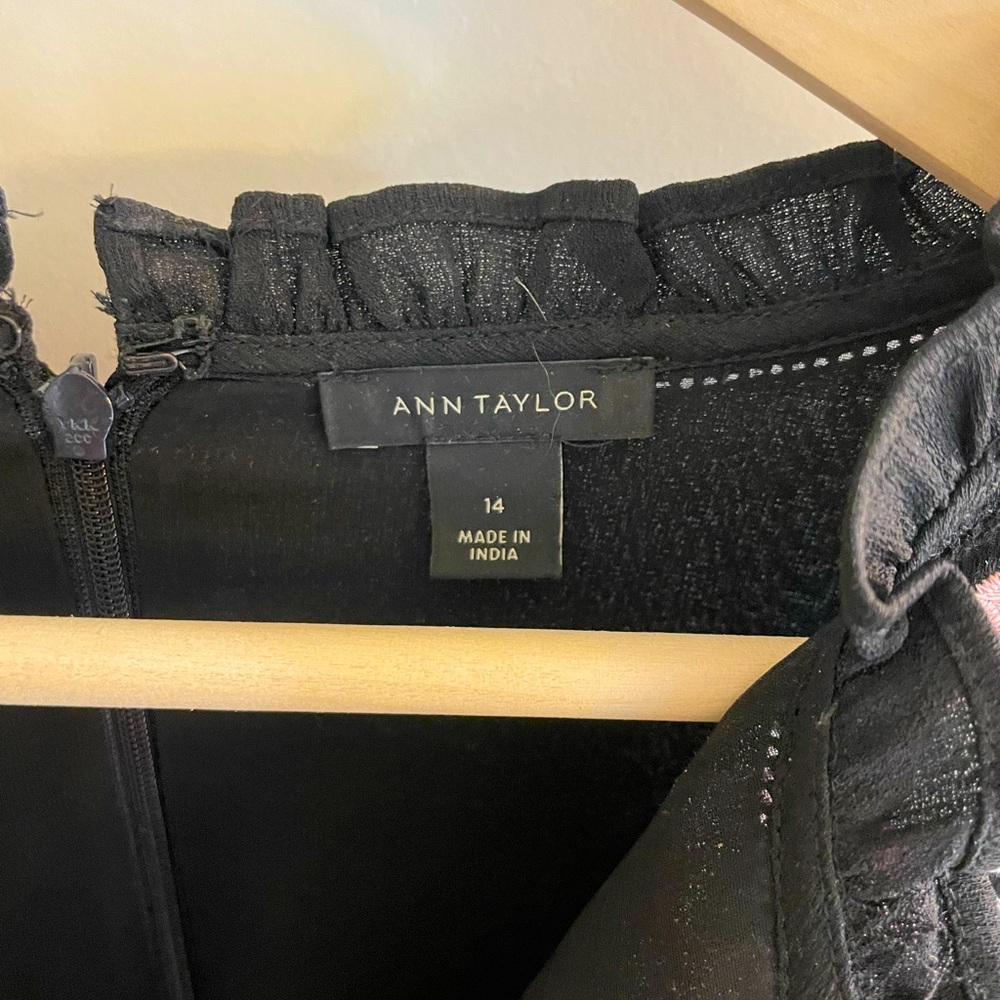 Classic Ann Taylor lined dress, size 14.